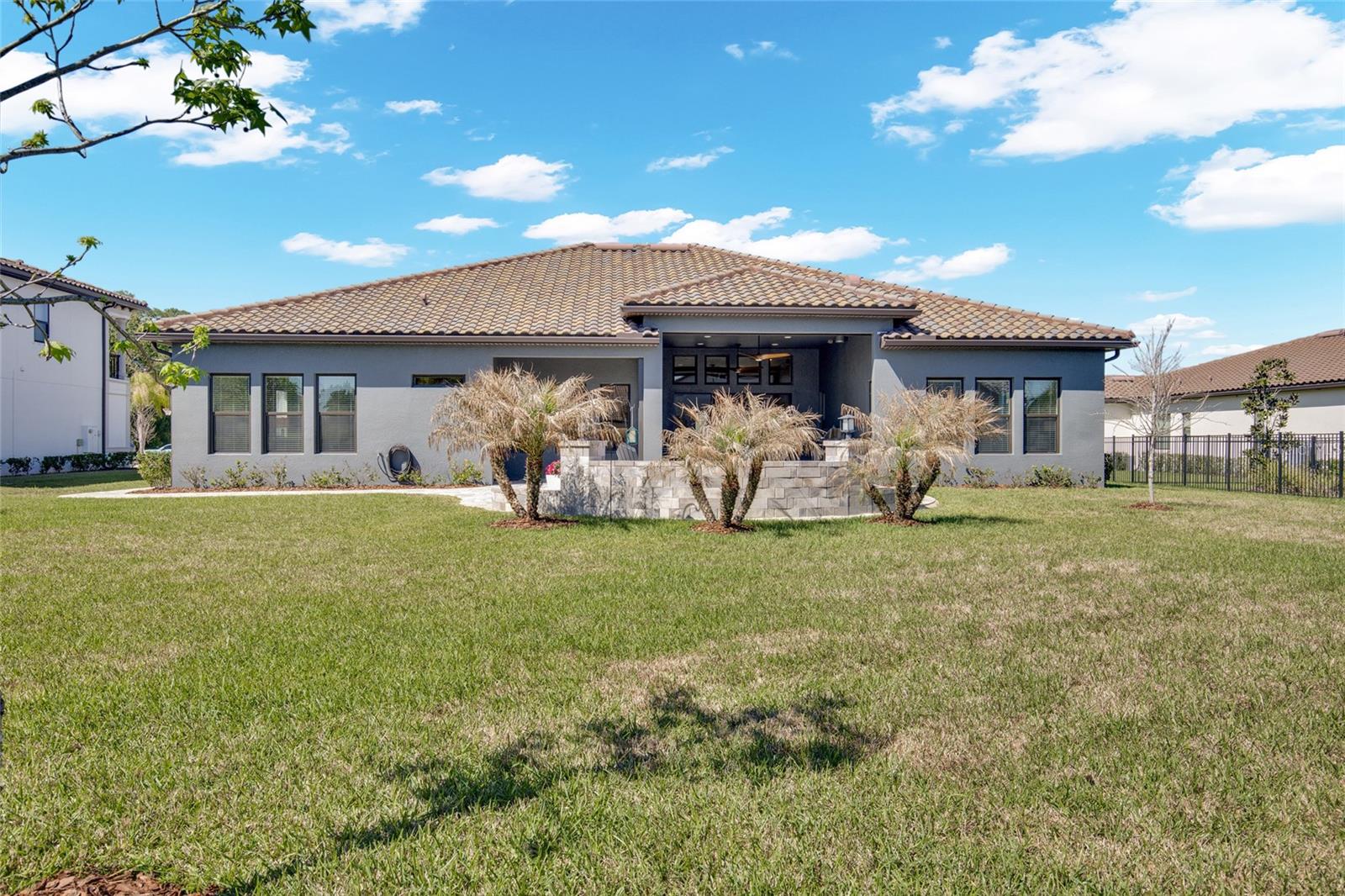 Image 67 of 81 For 17904 Linden Common Court