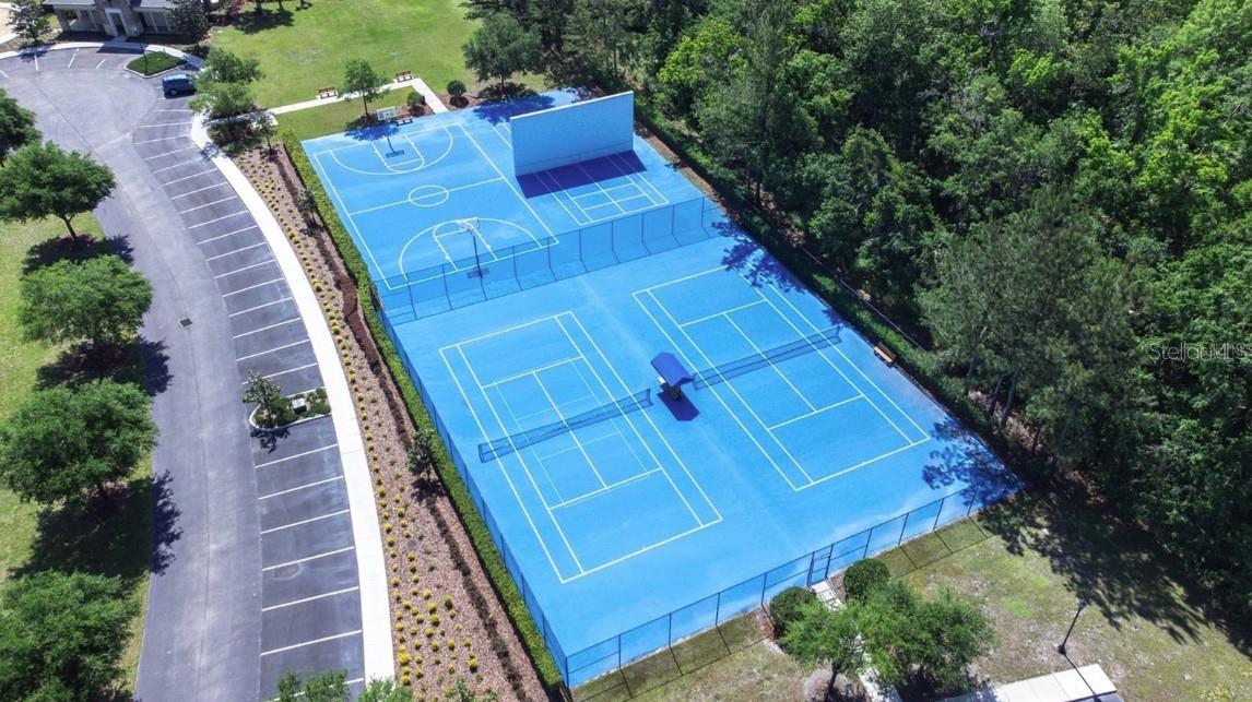 Image 74 of 81 For 17904 Linden Common Court