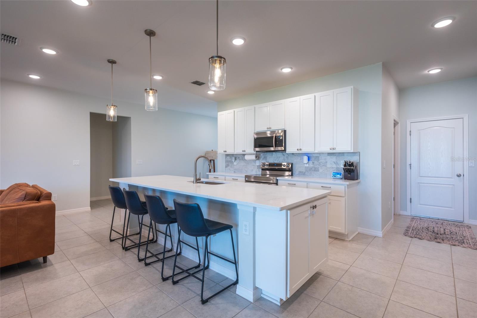 Image 21 of 87 For 11220 Bram Bay Court