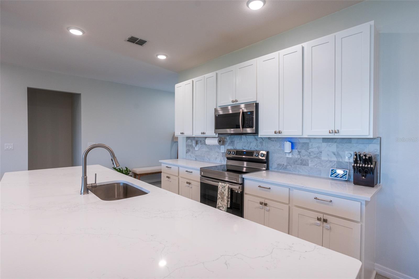 Image 23 of 87 For 11220 Bram Bay Court