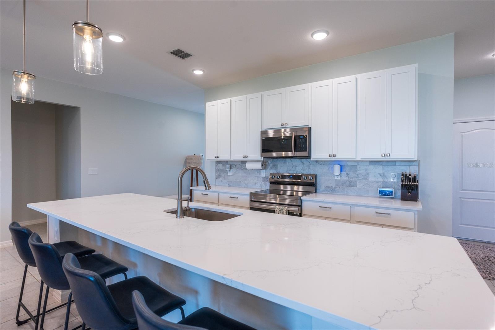 Image 24 of 87 For 11220 Bram Bay Court