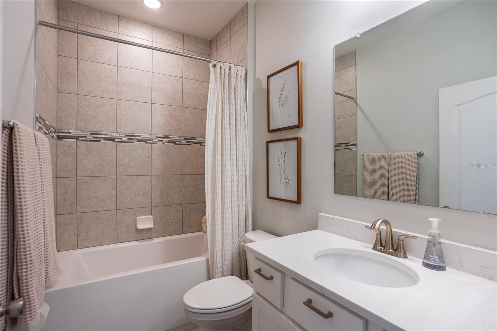 Image 28 of 87 For 11220 Bram Bay Court