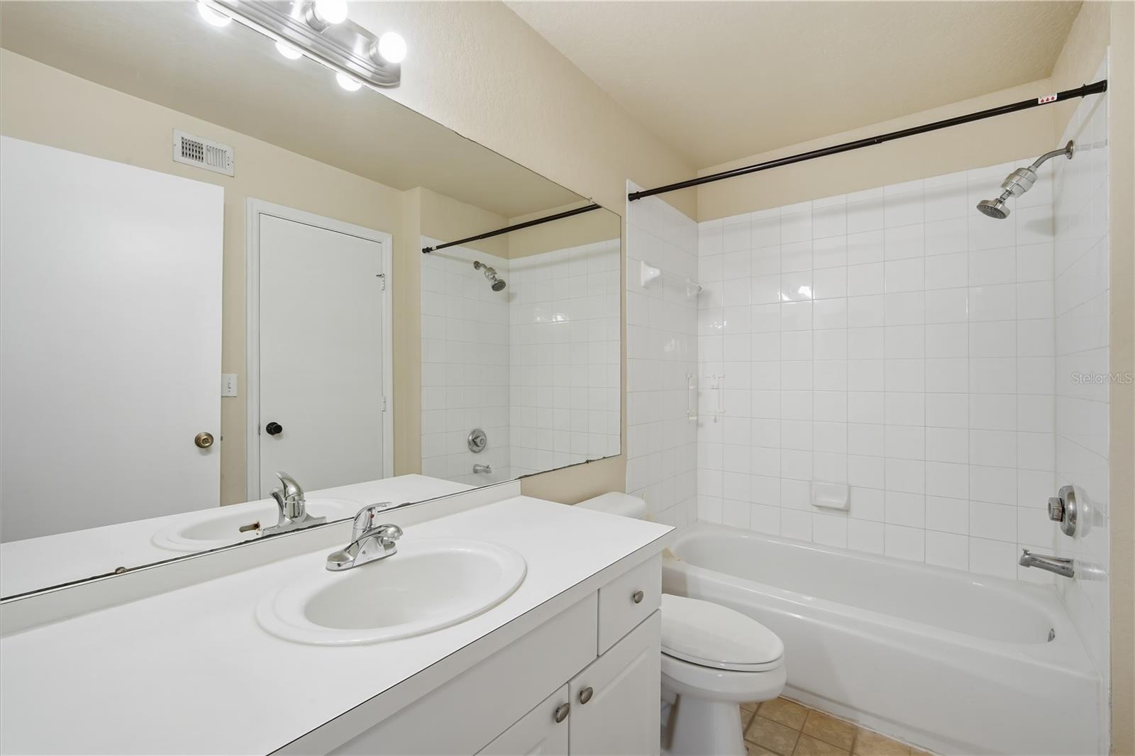 Image 13 of 27 For 18106 Peregrines Perch Place 5104