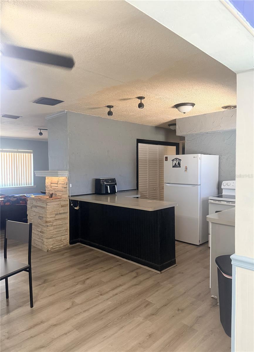 Image 4 of 8 For 704 Brookside Drive