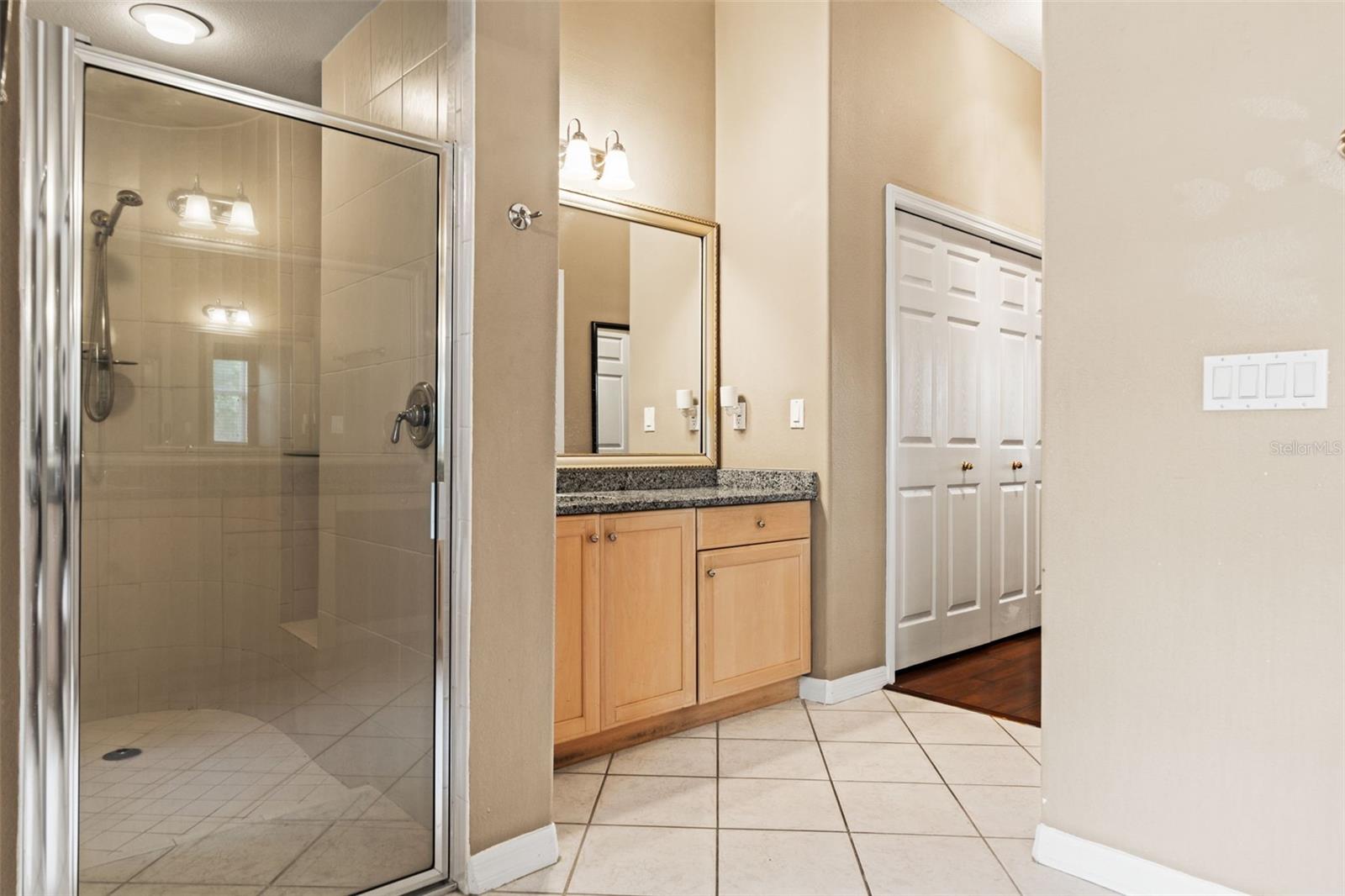 Image 28 of 73 For 17905 Arbor Greene Drive