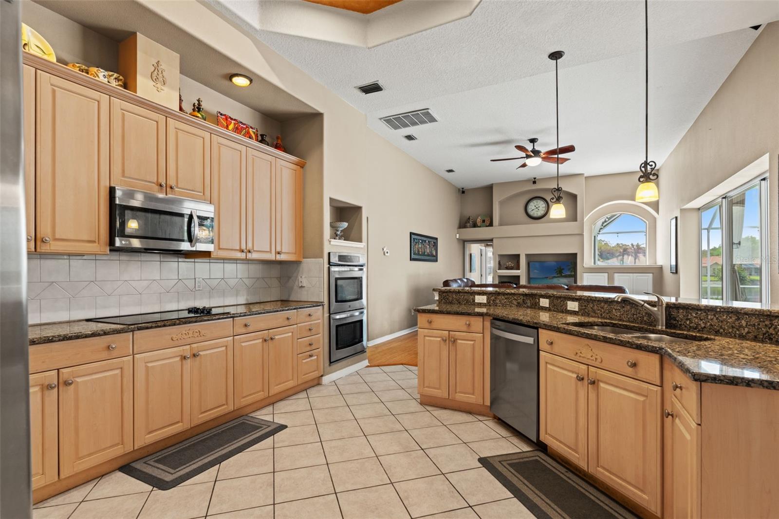 Image 36 of 73 For 17905 Arbor Greene Drive