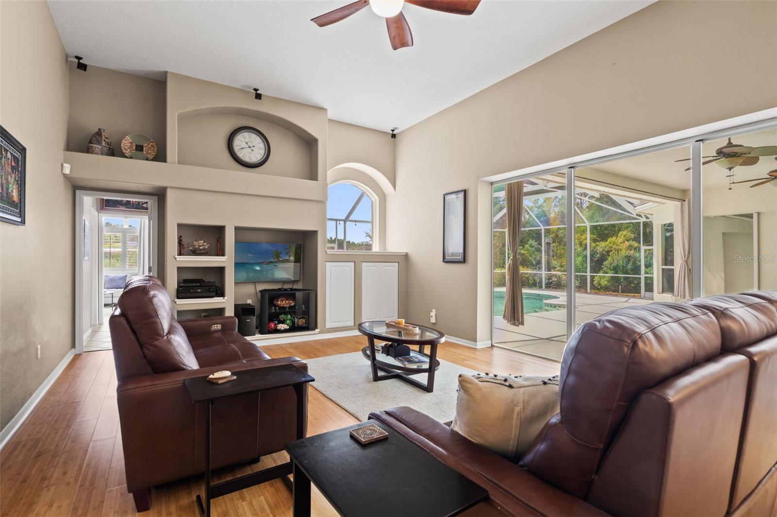 Image 40 of 73 For 17905 Arbor Greene Drive