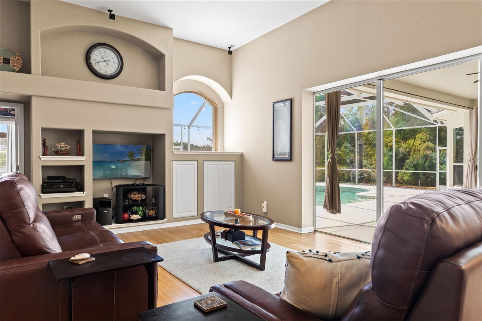 Image 41 of 73 For 17905 Arbor Greene Drive