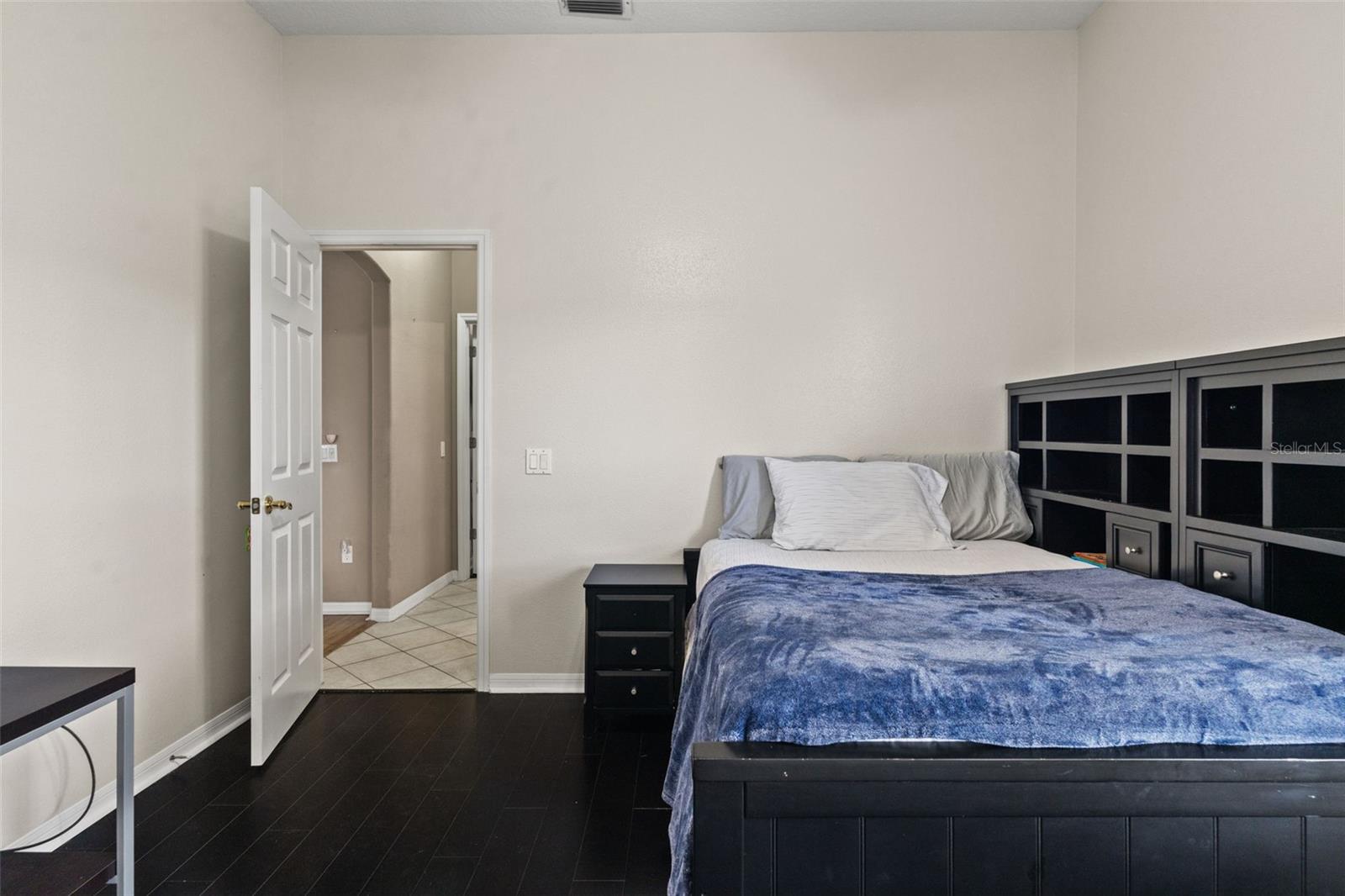 Image 48 of 73 For 17905 Arbor Greene Drive