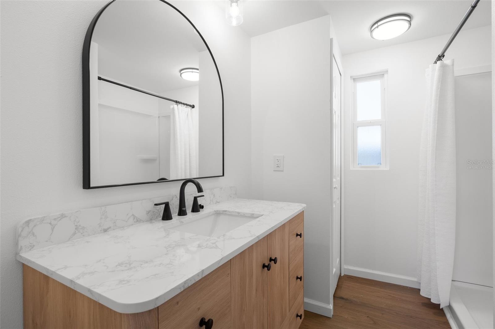 Image 16 of 27 For 7271 Mount Arlington Drive Ne 430