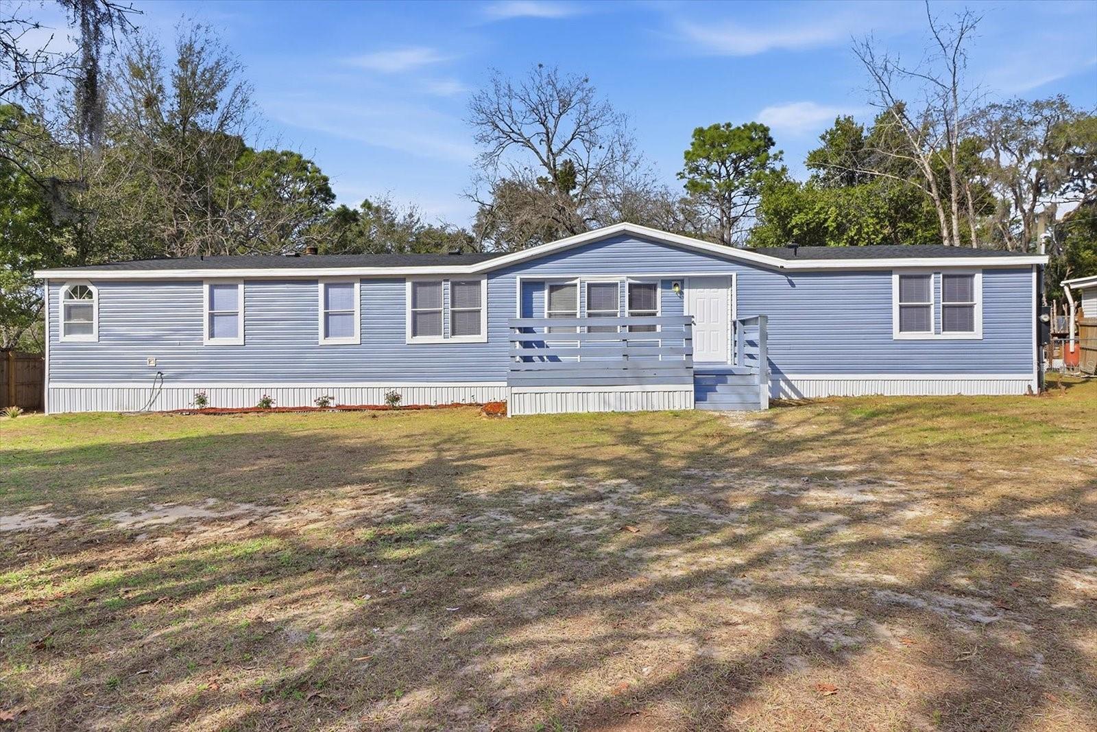 Image 3 of 39 For 6915 Arlington Place