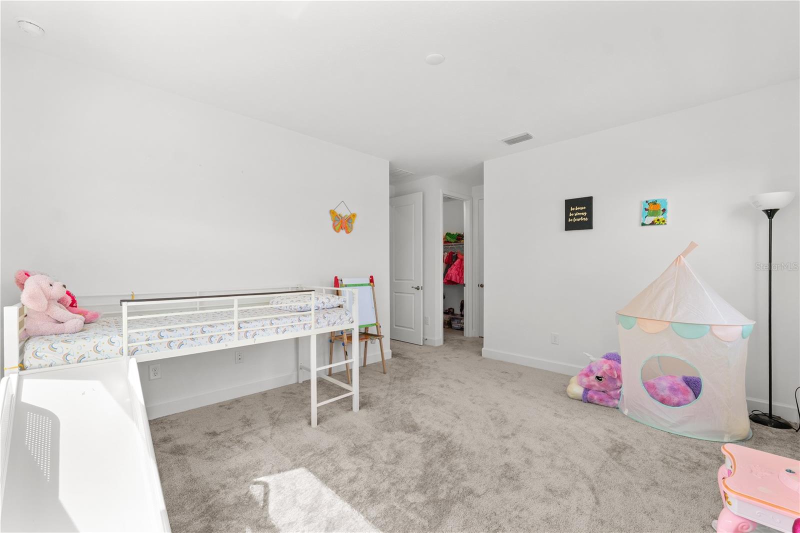 Image 36 of 73 For 32558 Tree Of Life Avenue