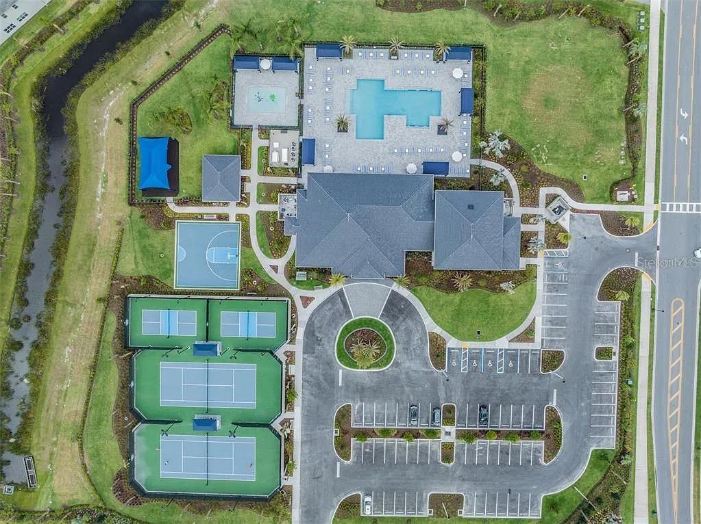 Image 54 of 73 For 32558 Tree Of Life Avenue