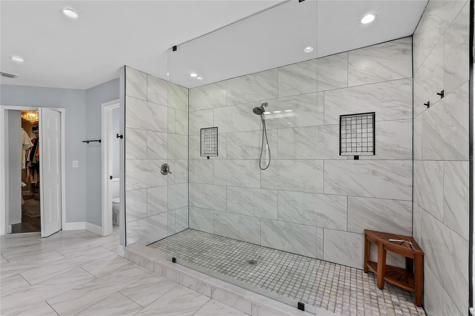 Listing photo id 29 for 16135 Lytham Drive