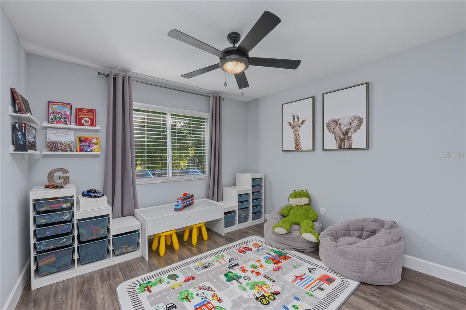 Listing photo id 32 for 16135 Lytham Drive