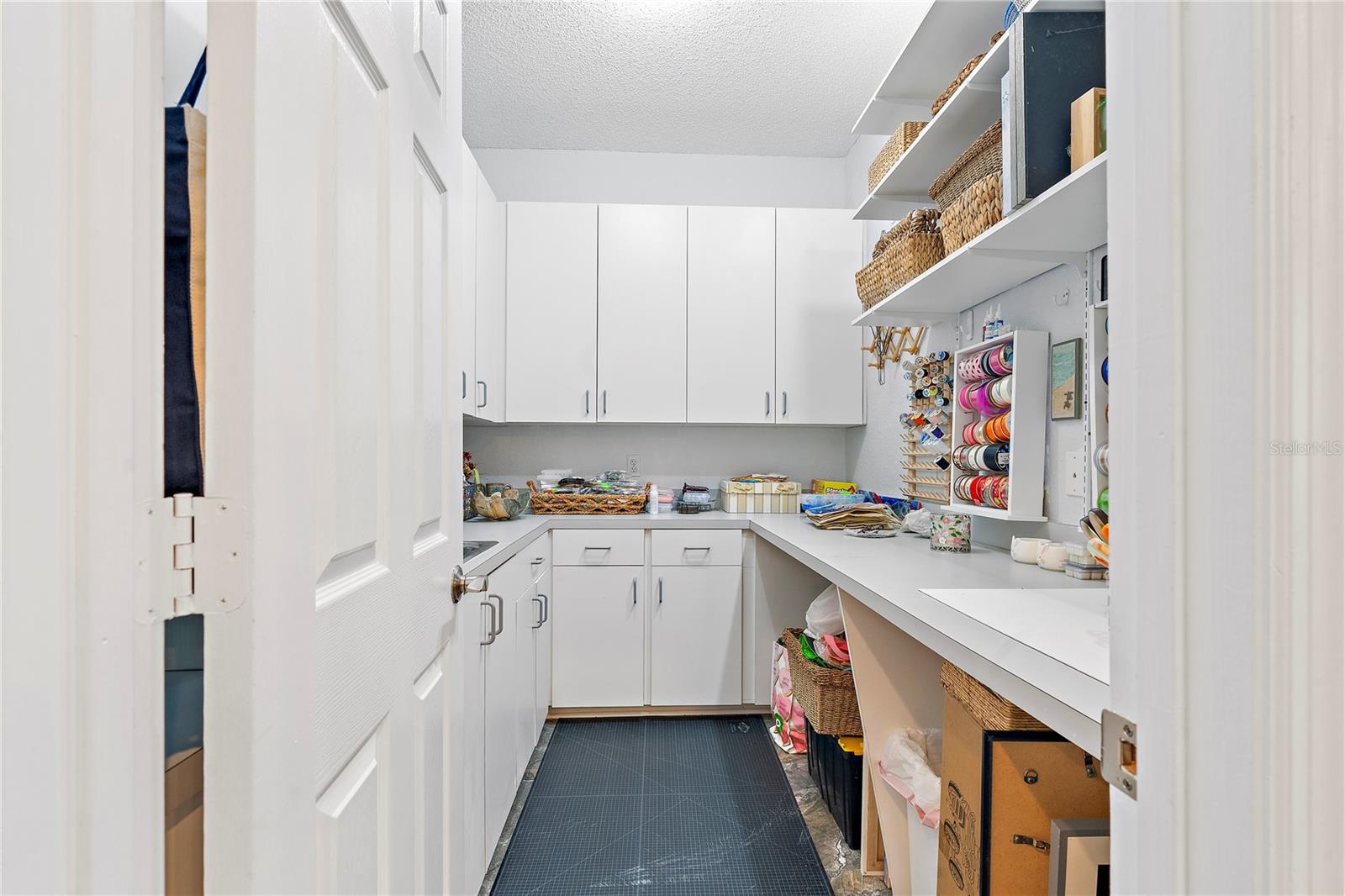 Image 16 of 58 For 830 Pinellas Bayway S