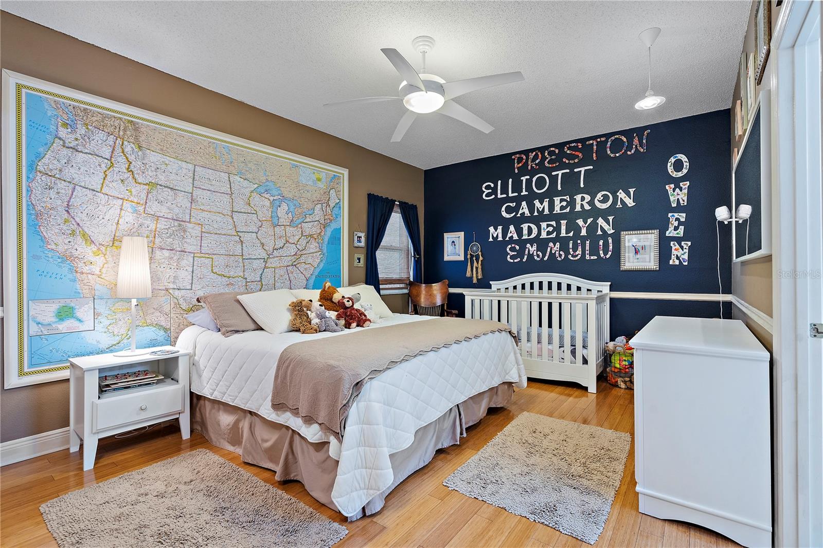 Image 33 of 58 For 830 Pinellas Bayway S