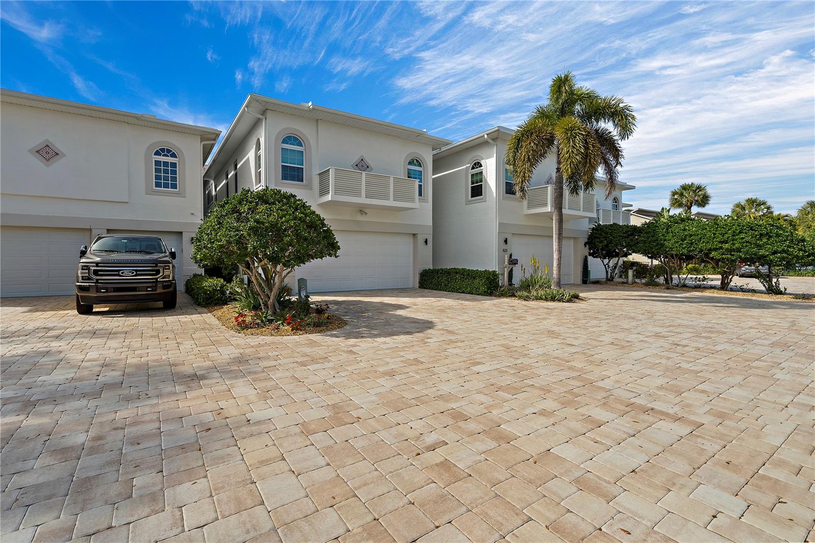 Image 57 of 58 For 830 Pinellas Bayway S