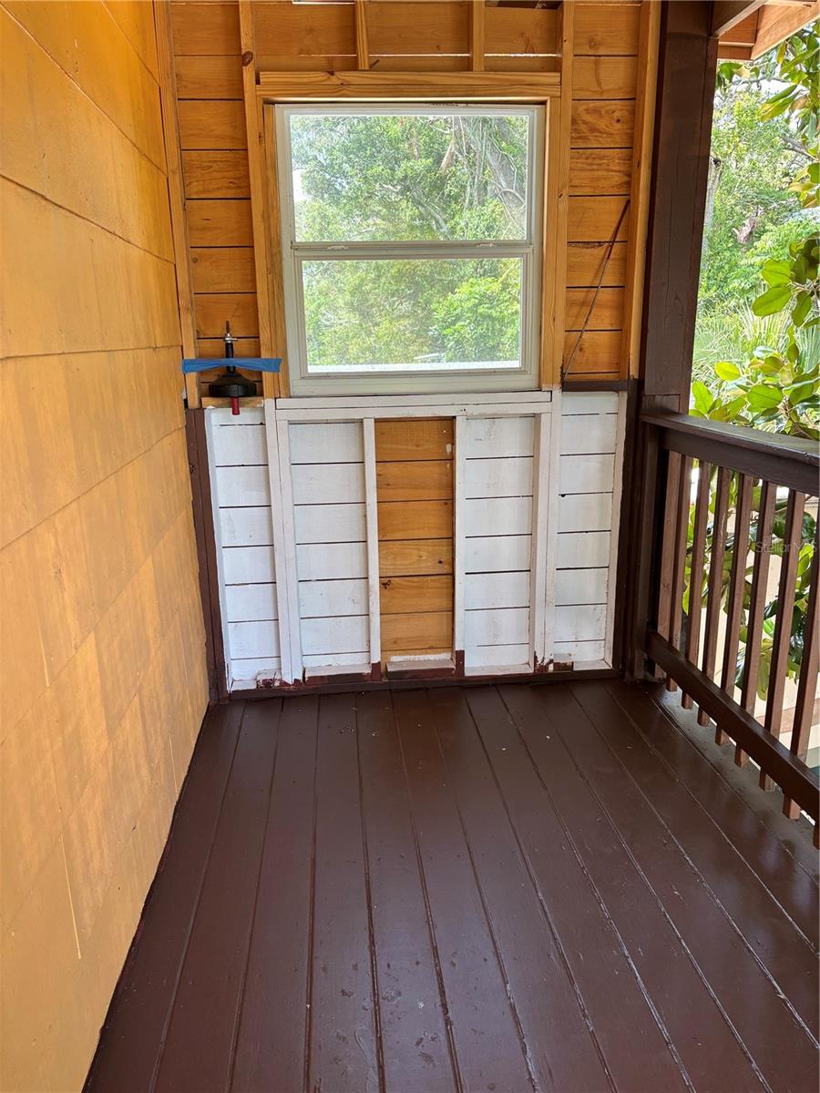 Image 15 of 16 For 1217 Carolyn Lane B