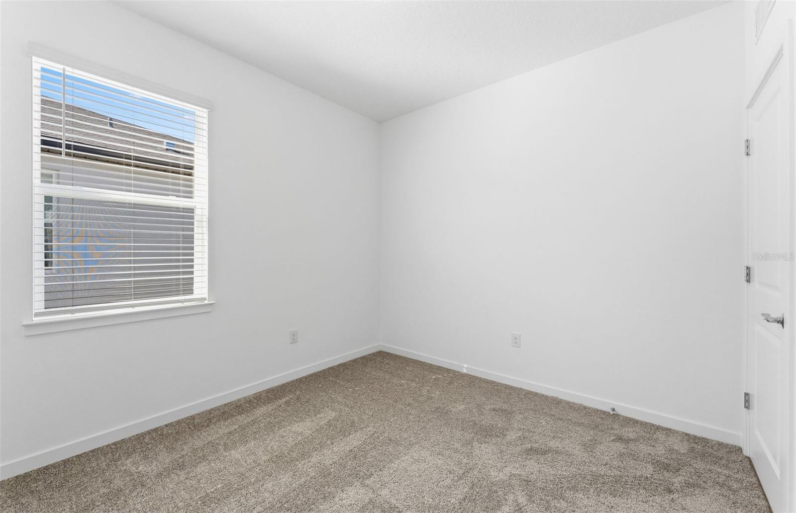 Image 12 of 32 For 9828 Crescent Moon Drive