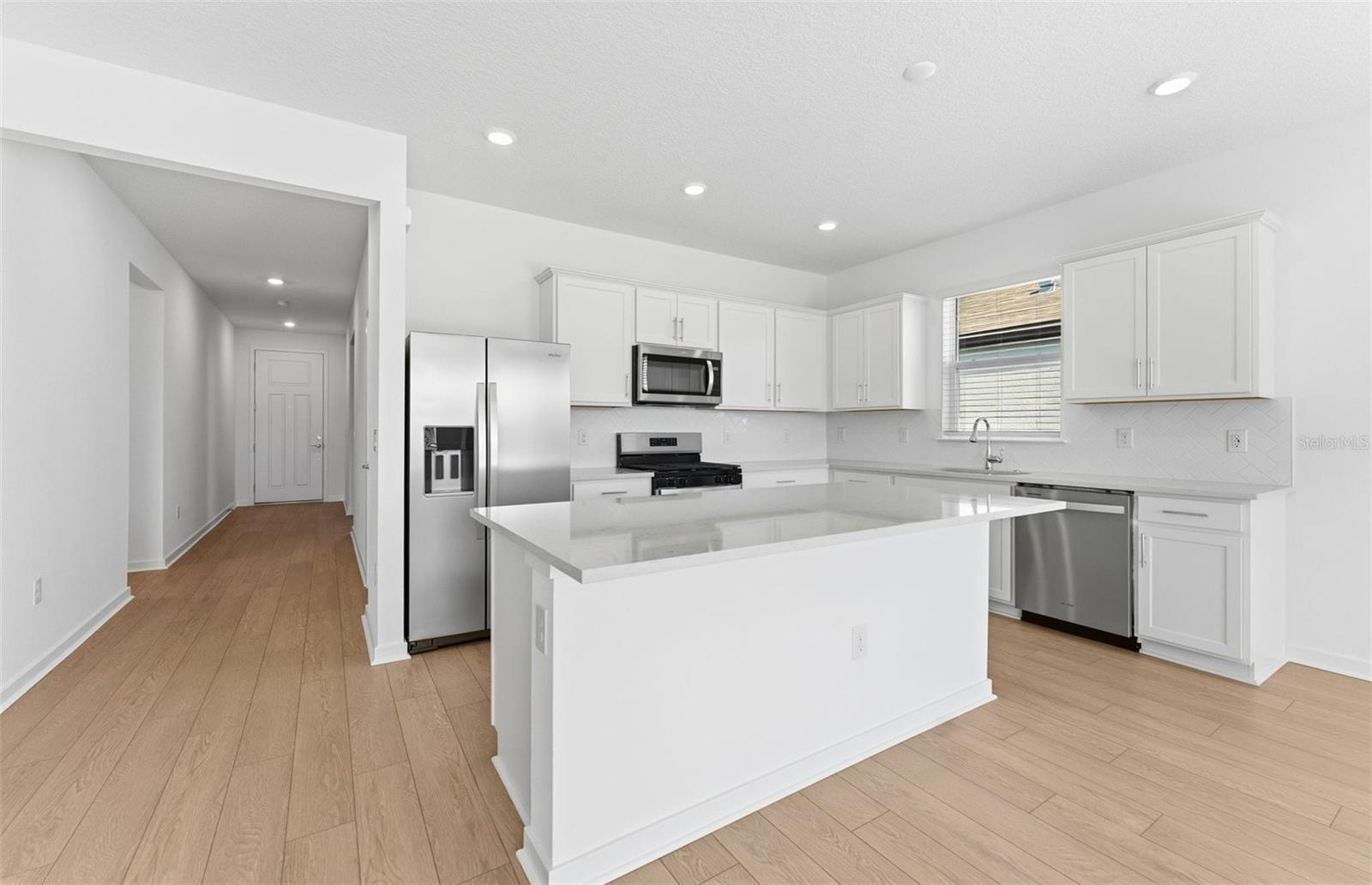 Image 3 of 32 For 9828 Crescent Moon Drive