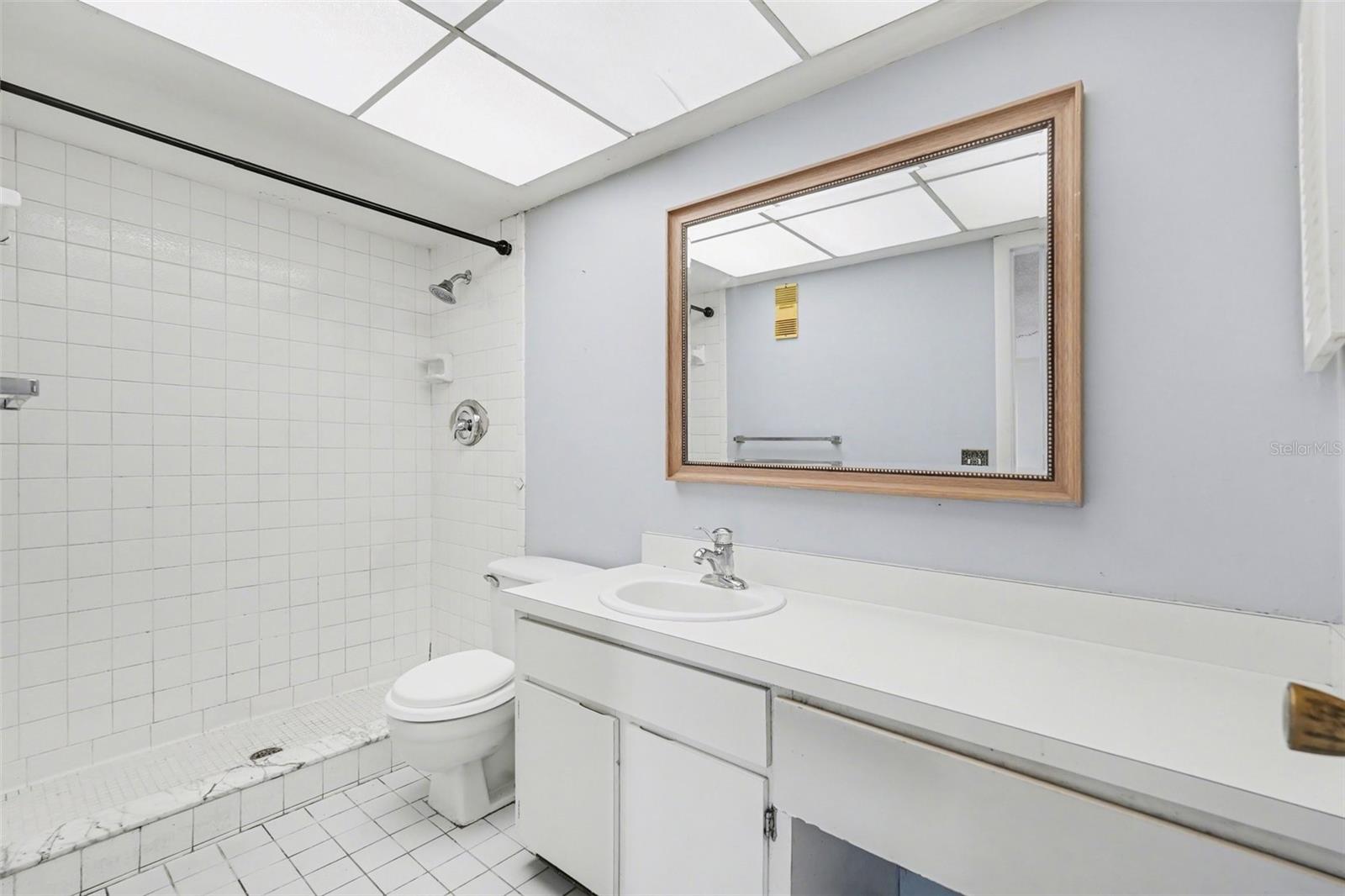 Image 15 of 29 For 2650 Countryside Boulevard E 204