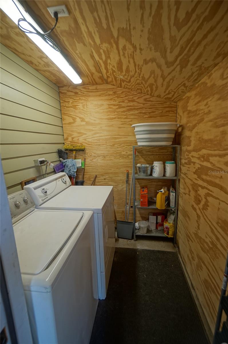 Image 11 of 11 For 1901 Bristol Avenue A