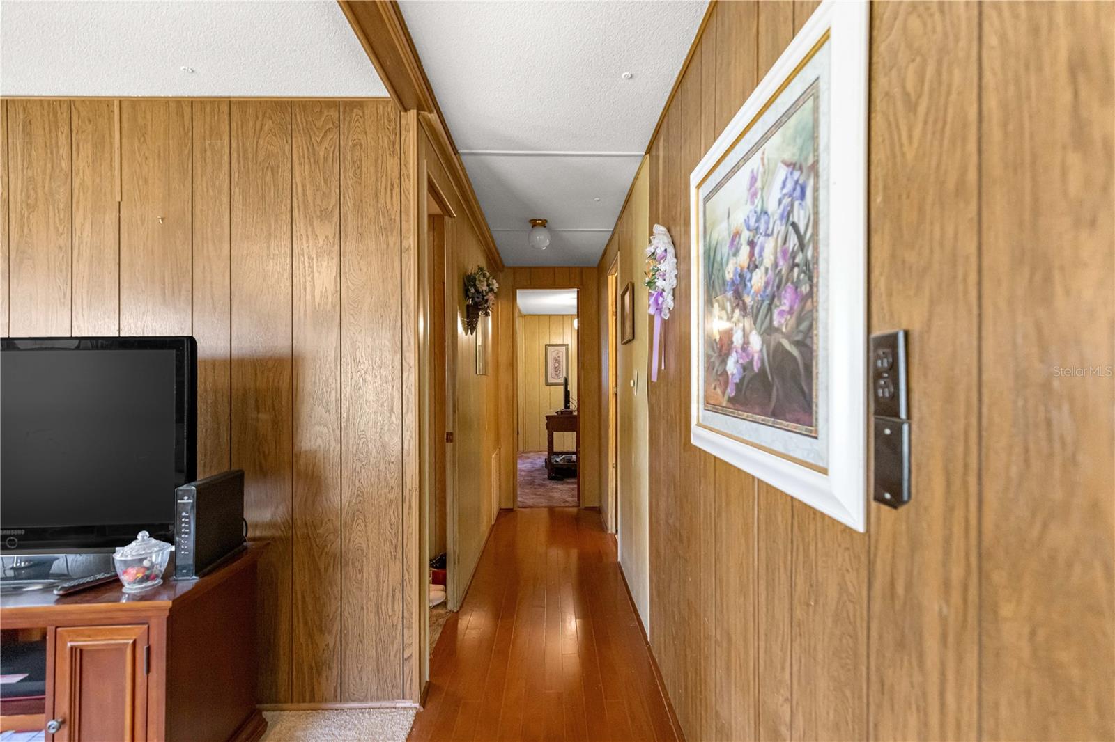 Image 11 of 29 For 4121 33rd Place