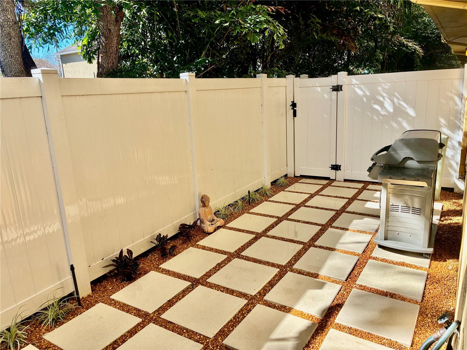 Image 29 of 35 For 3316 Las Campos Place