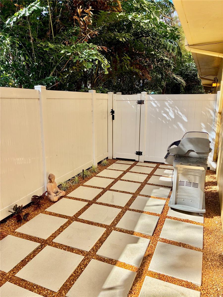 Image 30 of 35 For 3316 Las Campos Place