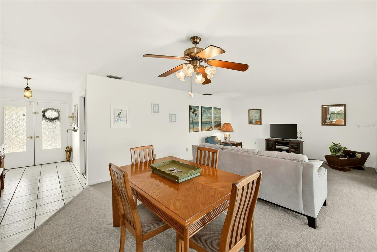 Image 12 of 51 For 14901 Sovereign Drive