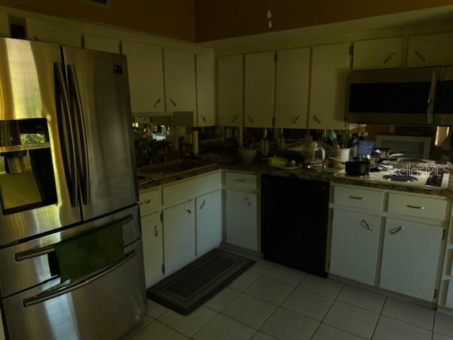 Image 12 of 45 For 2380 World Parkway Boulevard 42