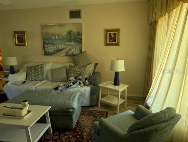 Image 17 of 45 For 2380 World Parkway Boulevard 42