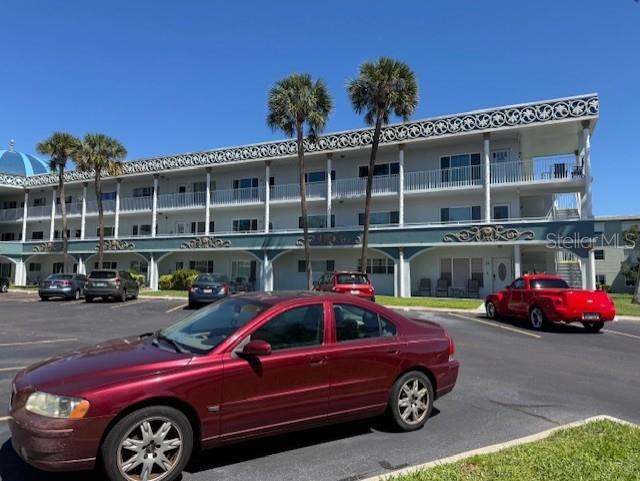 Image 27 of 45 For 2380 World Parkway Boulevard 42