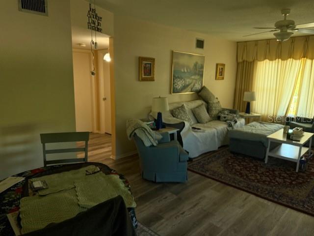 Image 44 of 45 For 2380 World Parkway Boulevard 42