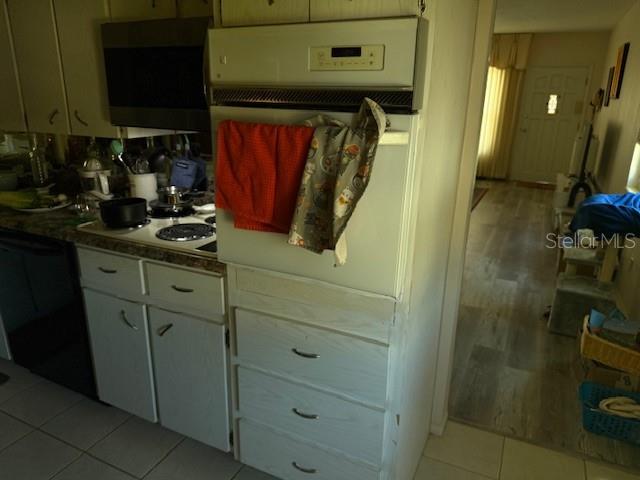 Image 7 of 45 For 2380 World Parkway Boulevard 42