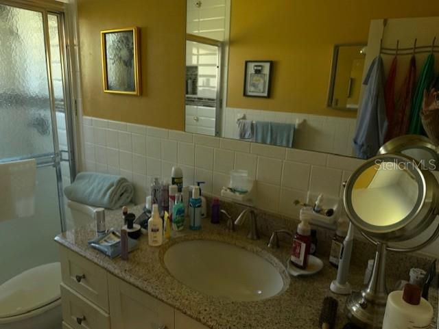 Image 8 of 45 For 2380 World Parkway Boulevard 42