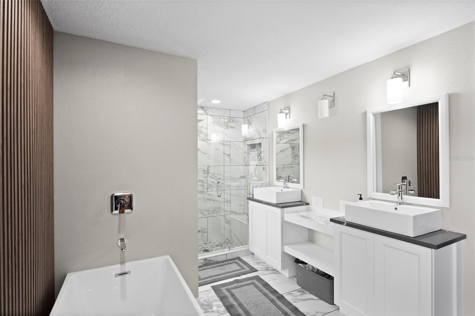 Listing photo id 19 for 10525 Homestead Drive