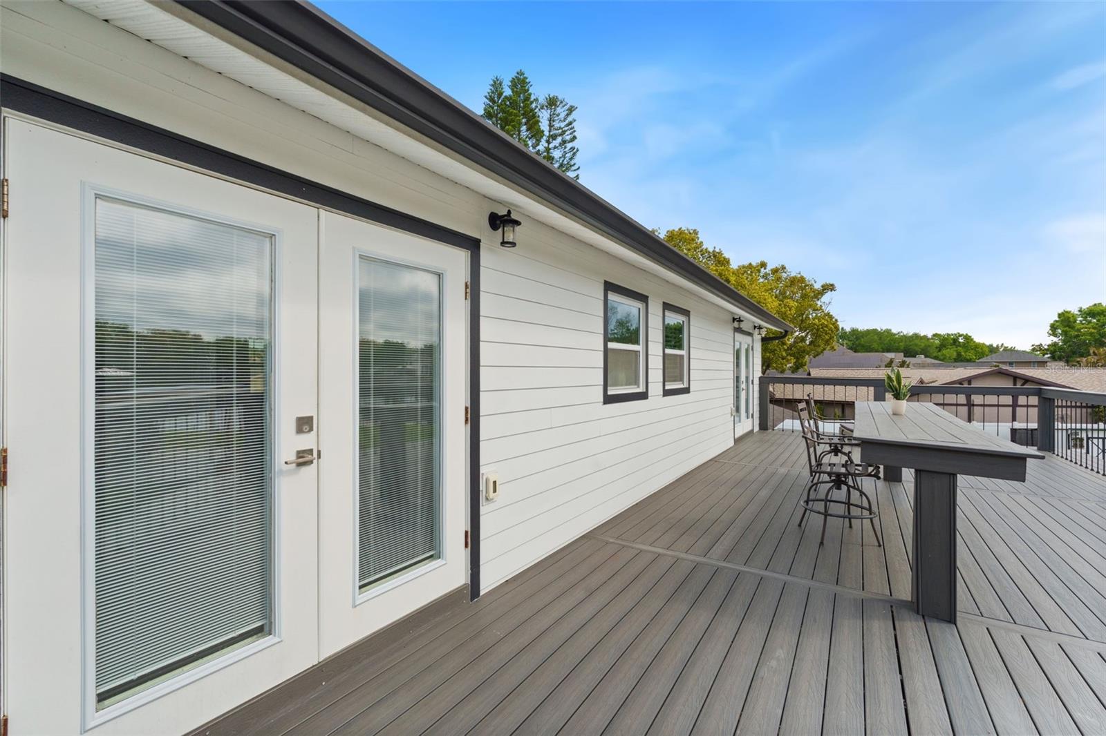 Listing photo id 30 for 10525 Homestead Drive