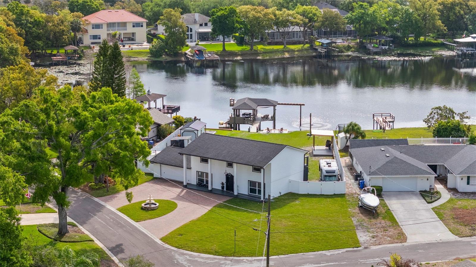 Listing photo id 49 for 10525 Homestead Drive