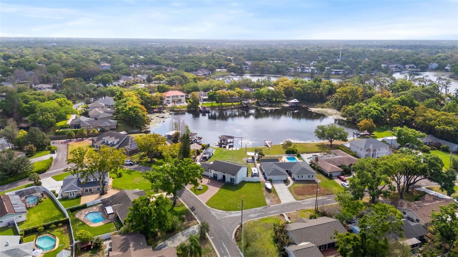 Listing photo id 50 for 10525 Homestead Drive