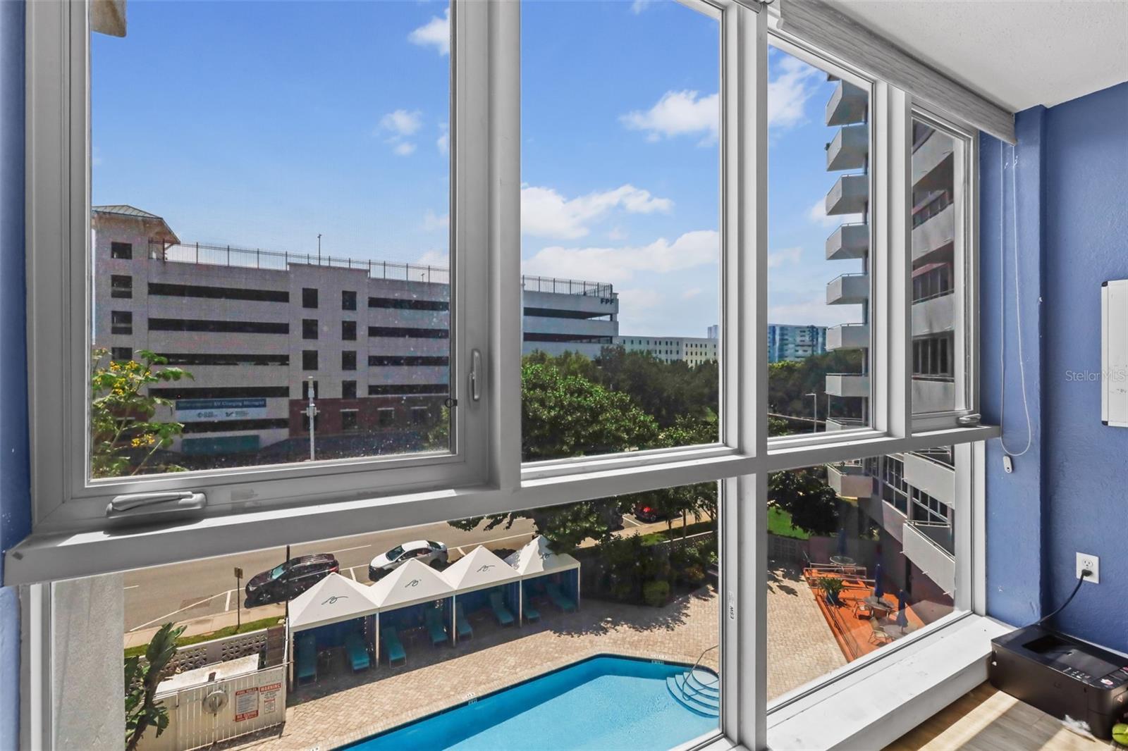 Image 18 of 26 For 470 3rd Street S 413