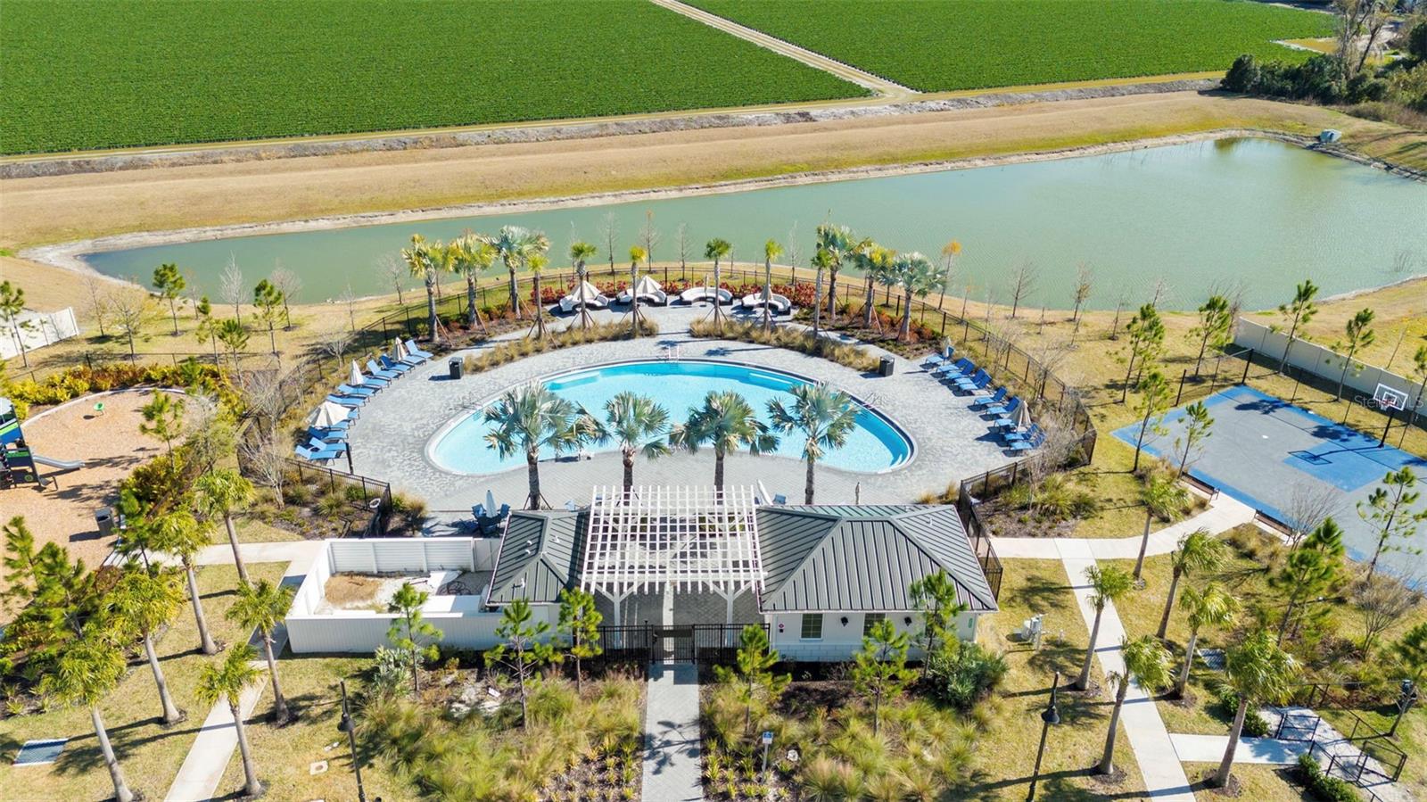 Image 20 of 22 For 1458 Tahitian Sunrise Drive