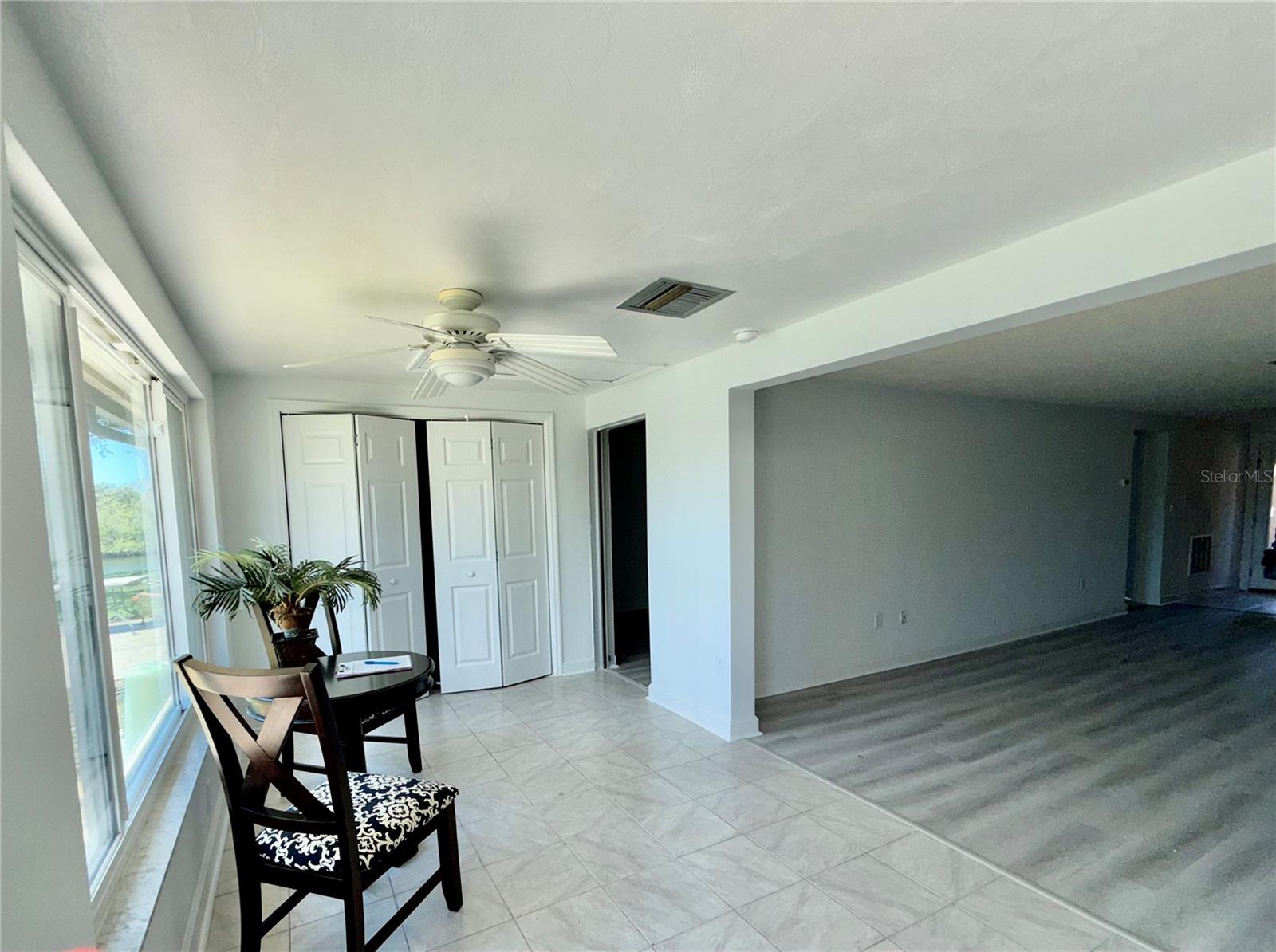 Image 5 of 12 For 4124 Hampton Drive