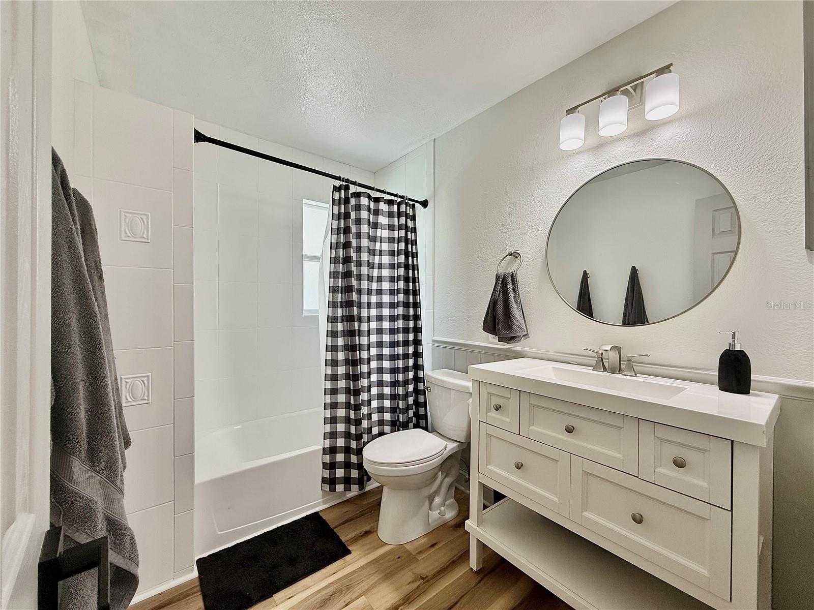 Image 11 of 24 For 7310 11th Avenue N