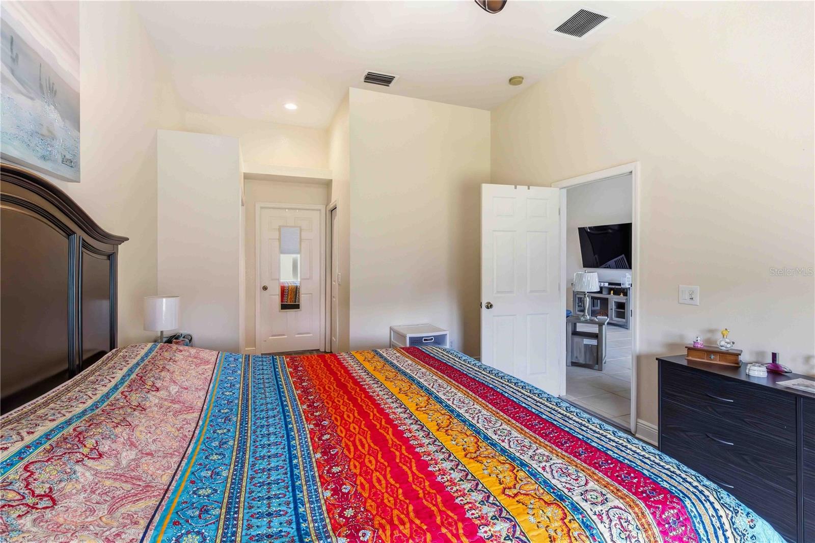 Image 15 of 27 For 1312 Vinetree Drive