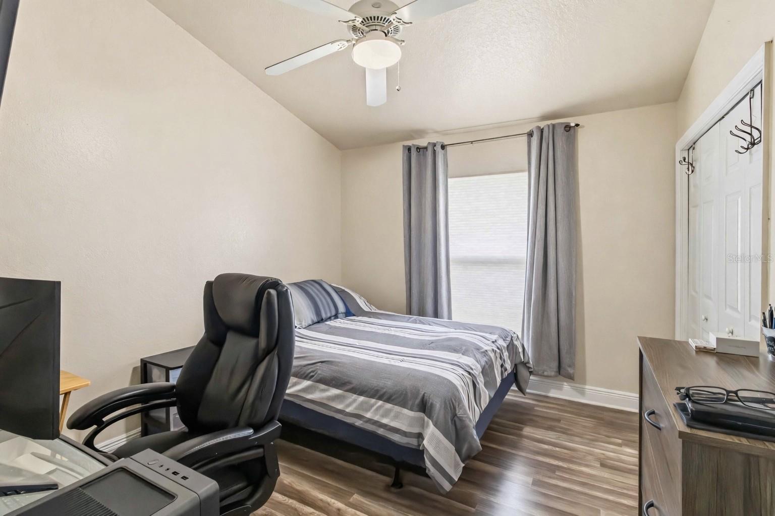 Image 18 of 27 For 1312 Vinetree Drive