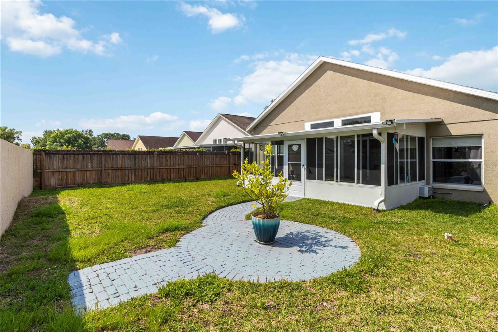 Image 2 of 27 For 1312 Vinetree Drive