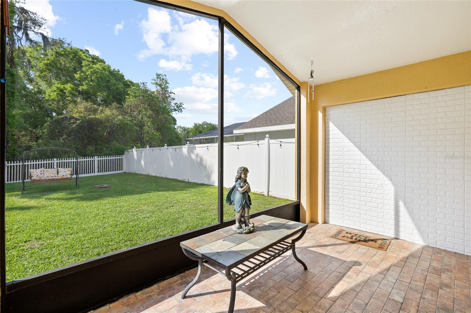 Image 29 of 61 For 16926 Hawkridge Road