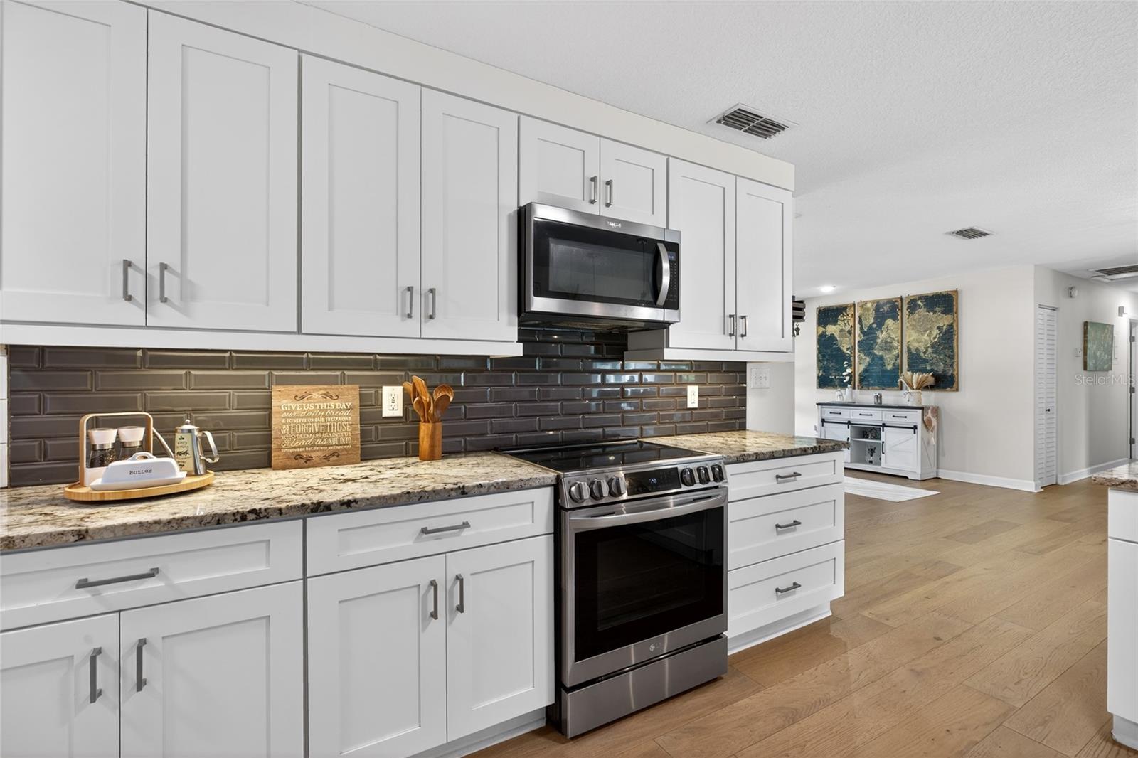 Image 14 of 55 For 2932 Chitty Road